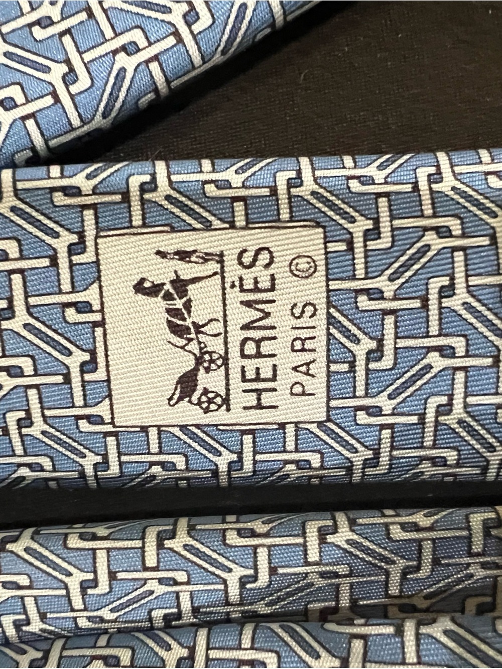 Hermes Light Blue Silk Tie - Picture 2 of 4